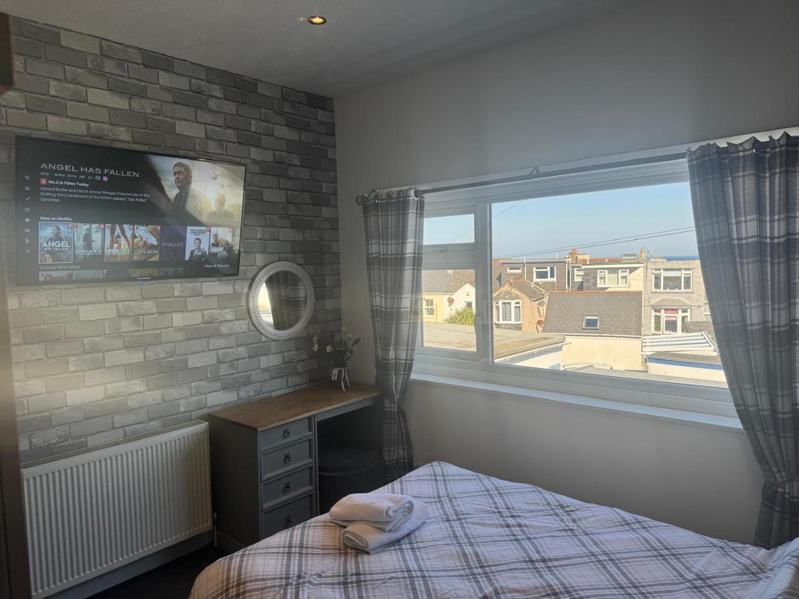 Shore Lodge New Quay Εξωτερικό φωτογραφία
