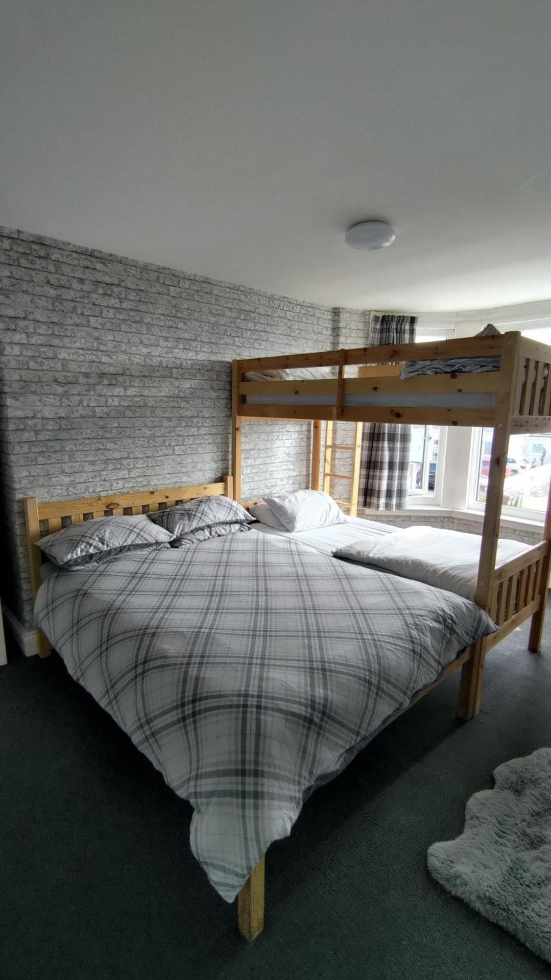 Shore Lodge New Quay Εξωτερικό φωτογραφία